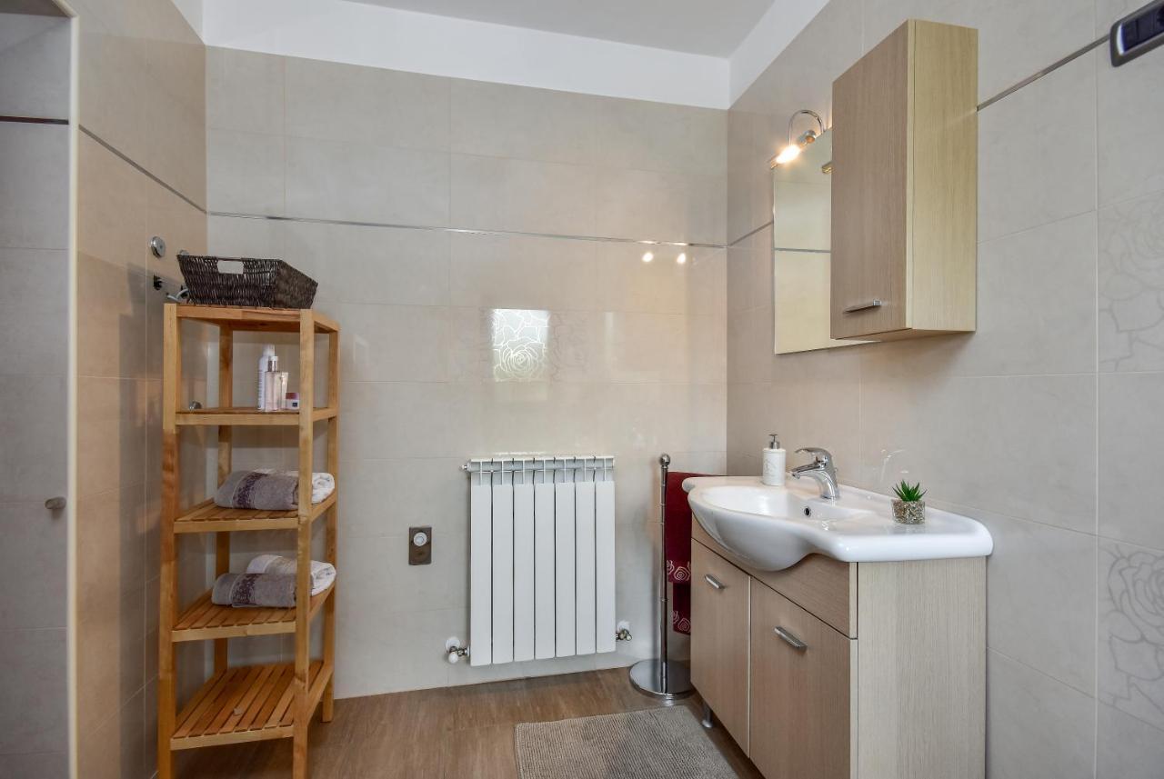 Apartman Grabar Roc Екстер'єр фото